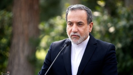 ایٹمی حق سے پیچھے ہٹنے کا سوال ہی نہيں، وزیر خارجہ 