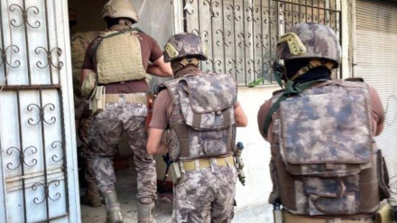 Desteserkirina 298 gumanbarên DAIŞê li Tirkîyê