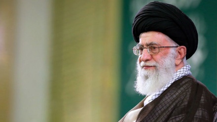 ڕێبەری شۆڕش: گرنگترین ئەرکی حەوزە بوارخۆشکردن بۆ شارستانیەتێکی مۆدێڕنی ئیسلامییە