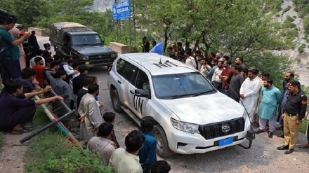 ہند-پاک کشیدگی میں اقوام متحدہ کی انٹری، یو این کی ٹیم نے میزائل ٹکرانے کے مقام کا معائنہ کیا