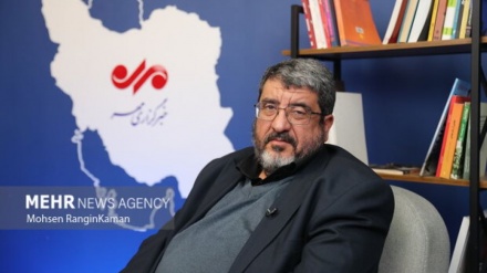 İran və ABŞ arasında dolayı danışıqlar etimadsız atmosferdə davam edir