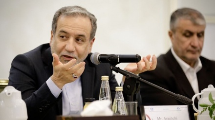 عەراقچی: پاراستنی پیتاندن و ژێرخانی ئەتۆمی ئێران، جێگای دانوستان نییە   