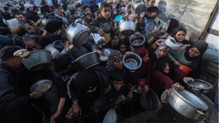 PUCNJAVA IZRAELSKIH VOJNIKA NA CENTAR ZA DISTRIBUCIJU HUMANITARNE POMOĆI U GAZI