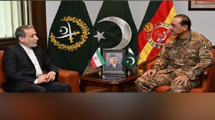 علاقے میں تعاون بڑھانے پر پاکستان کے آرمی چیف اور ایران کے وزیرخارجہ کا اتفاق
