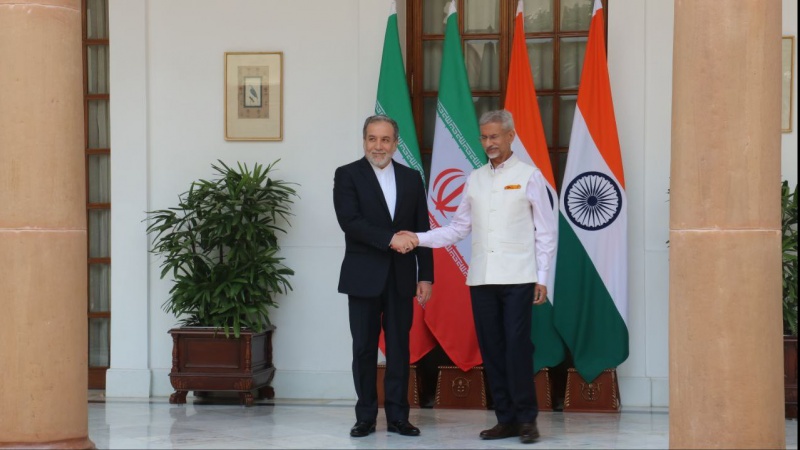 TOPLI DOČEK ZA ŠEFA IRANSKE DIPLOMATIJE U INDIJI