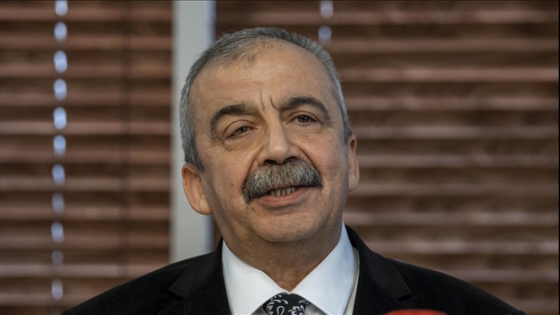 Peyamên berpirsên Herêmê ji ber koça dawî ya Sirrî Sureya Onder