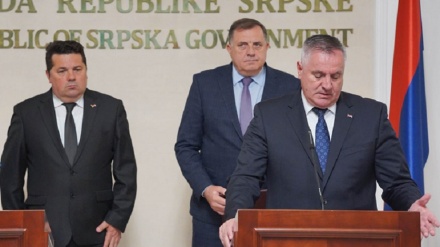 FRANCUSKO-NJEMAČKI NON-PAPER: NEMA NOVCA I PROJEKATA ZA RS, IZOLOVATI DODIKA, STEVANDIĆA I VIŠKOVIĆA...