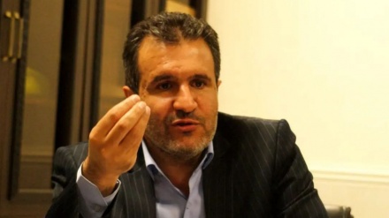 اخراج اتباع خارجی باید به دور ازبرخورد هیجانی باشد