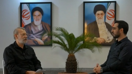 Əli Laricani: 12 saat ərzində ölkəni tərk etməklə hədələdilər