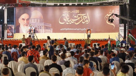 کراچی میں حضرت امام خمینی کی برسی کا عظیم الشان اجتماع