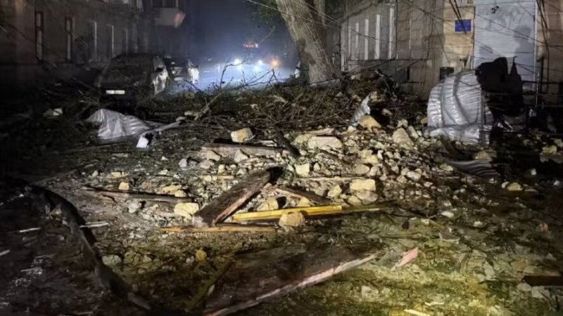 UKRAJINSKI ZVANIČNICI PRIJAVILI „OPSEŽAN“ NAPAD RUSKIH DRONOVA