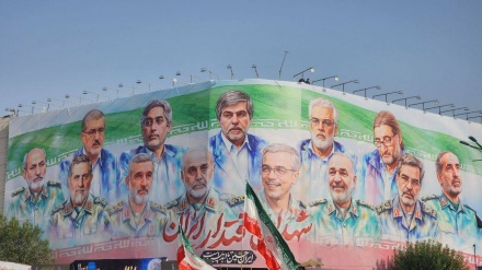 ایران: صہیونی جارحیت میں شہید ہونے والے کمانڈروں اور سائنسدانوں کی تشییع جنازہ شروع + ویڈیو 