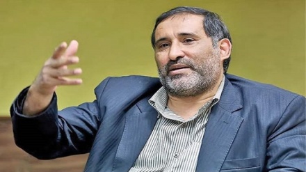  شاعیرەکان هاودەنگ لەگەڵ خەڵک لە داکۆکیکردن لە وەعدەی سادقی ٣