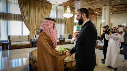 دیداروچاوپێکەوتنی جۆلانی وبن فەرحام لە دەمیشق