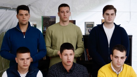 STUDENTI KOJI ŽELE DA UČE ODLOŽILI ŠTRAJK GLAĐU