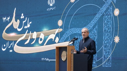 د امام خمیني تلین کې د پزشکیان وینا 