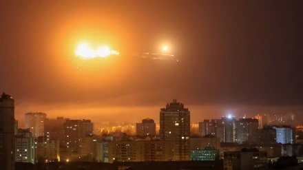 RUSKI NAPAD DRONOVIMA NA PRIJESTOLNICU UKRAJINE I POŽARI U STAMBENIM PODRUČJIMA