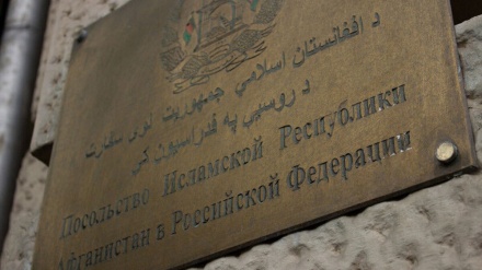 مسکو کې د سفیر په توګه د مولوي ګل حسن معرفي کول