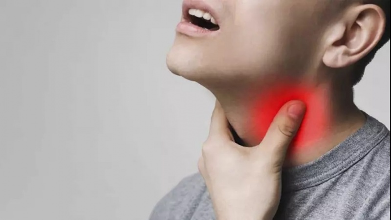 ڕێگاکانی چارەسەری سرووشتی قوڕگ ئێشە یان هەوکردنی قوڕگ