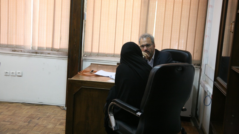 ملاقات مردمی نادر یاراحمدی با تعدای از اتباع مهاجرین خارجی 