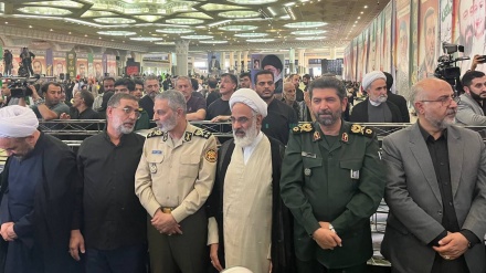 شہدائے وطن کی یاد میں تہران میں عظیم الشان اجتماع + ویڈیو 