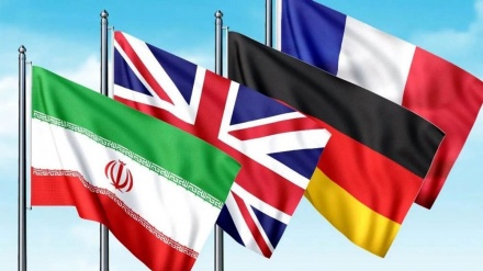 ایران اور یورپی ٹرائیکا کے درمیان جوہری مذاکرات آج استنبول میں