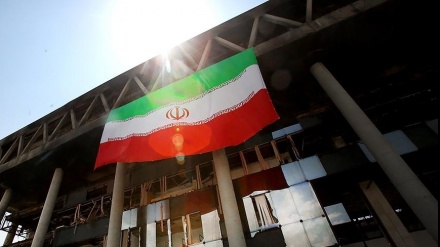VOJNI ATAŠEI IZ DVADESET ZEMALJA POSJETILI „STAKLENU ZGRADU“ IRANSKE RADIO-TELEVIZIJE