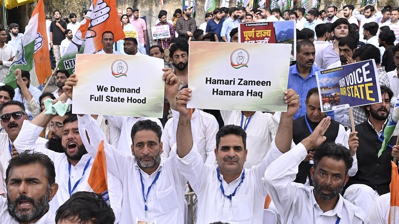 ہندوستان کے دارالحکومت دہلی میں کانگریس کا جنتر منتر پر مظاہرہ