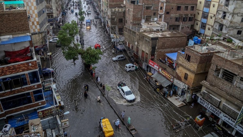 سندھ میں شدید بارشوں سے نشیبی علاقے زیر آب، نظام زندگی متاثر