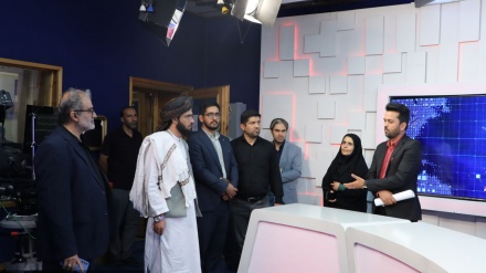 بازدید رایزن فرهنگی حکومت سرپرست افغانستان از تلویزیون سحر افغانستان