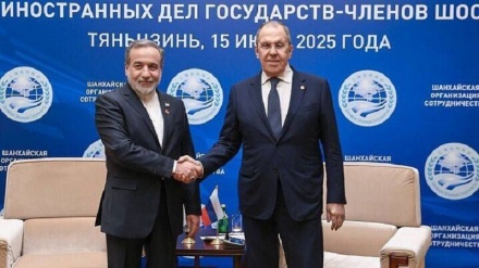 Lavrov İranın nüvə məsələsinin diplomatik yolla həllini vurğulayıb