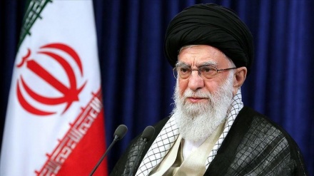 پیام رهبرانقلاب اسلامی ایران به مناسبت اربعین شهادت جمعی از باشندگان، سرداران نظامی و دانشمندان هسته‌ای 