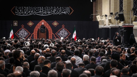 İmam Xomeyni (r.ə) Hüseyniyyəsində Şami-Qəriban mərasimi