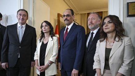 Serokê MÎTê çû hevdîtina DEM Partiyê