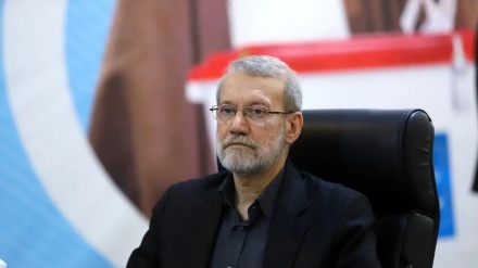 Larîcanî: Em dijî berfirehkirina hevkariyên ewlehiyê bi welatên navçeyê re ne