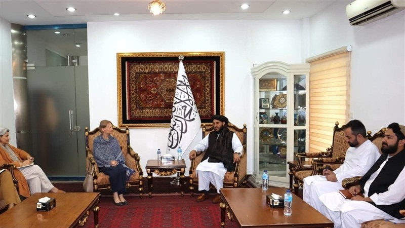 د کډوالو د راستنېدو پر کم فرصت د کابل نیوکه 