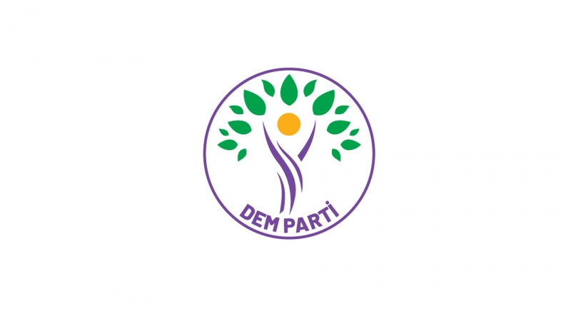 Dema seredana taxima DEM Partiyê bo Îmraliyê hat kivşkirin