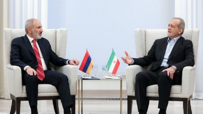 د ایران او ارمنستان ترمنځ د همکارۍ لس سندونو لاسلیک 