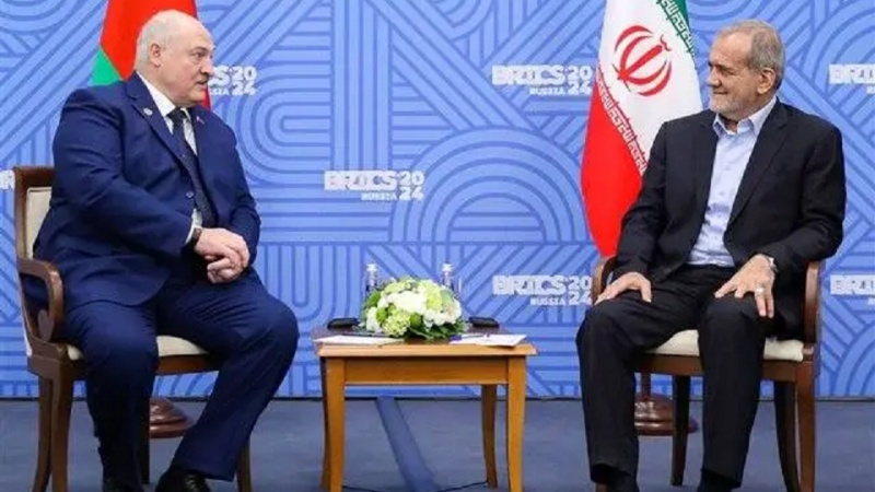 İranla Belarus arasında on iki əməkdaşlıq sənədi imzalanıb