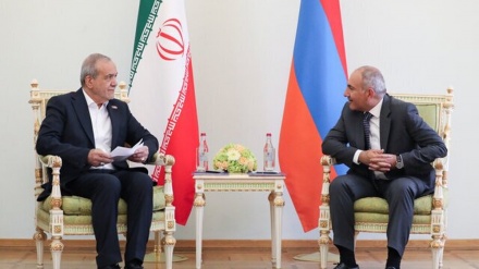 تاکید ایران و ارمنستان بر گسترش روابط دو جانبه