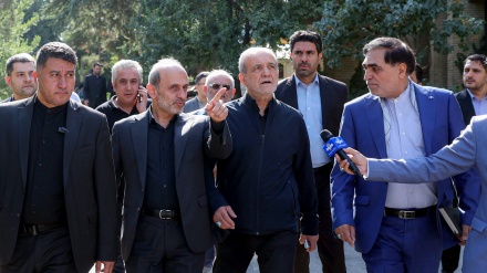 Dr. Mes`ûd Pêzêşkîyan Serdana Radiyo û Televîzyona Îranê Kir