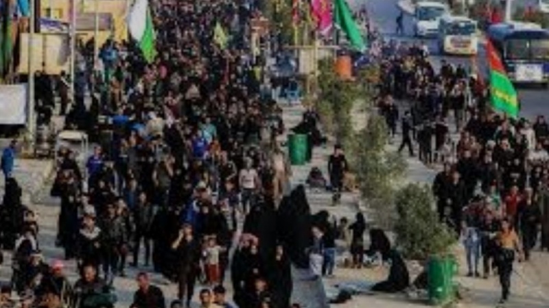 عراق میں اربعین ، امام حسین کے چاہنے والوں کی دیوانگی ، عقیدت کے بے مثال نمونے