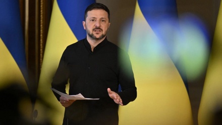 ZELENSKI: NEĆEMO PREDATI SVOJU ZEMLJU RUSIJI
