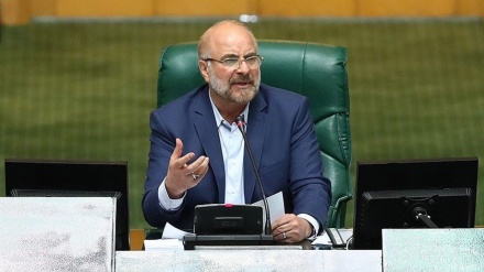 ایرانی اسپیکر قالیباف کا اظہار ہمدردی، پاکستان میں سیلاب متاثرین کے لیے تعاون کی پیشکش
