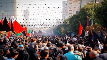 ایران: نواسہ رسول اسلام حضرت امام حسین علیہ السلام کا چہلم 