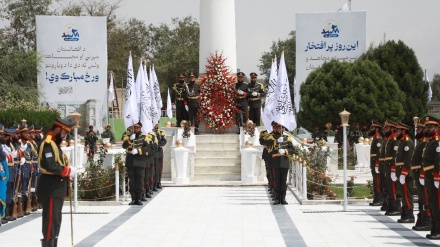 کابل کې د خپلواکۍ د بېرته اخیستلو ۱۰۶مې کلیزې نمانځل