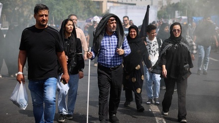 ڕێپیوانی بەجێماوانی ئەربەعینی حسێنی لە تاران