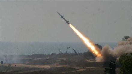 Hêzên yemenî êrişî balafirgeha Bin Goryon a Rejîma Siyonîst kirin