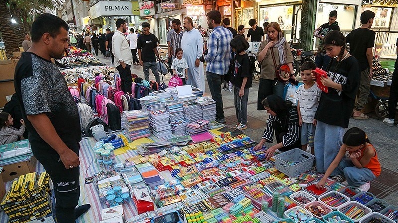  بازاڕی کەلوپەلی نووسین لە ئەهواز