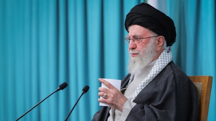 امریکی حکام اوقات میں رہ کر بات کریں: رہبر انقلاب اسلامی